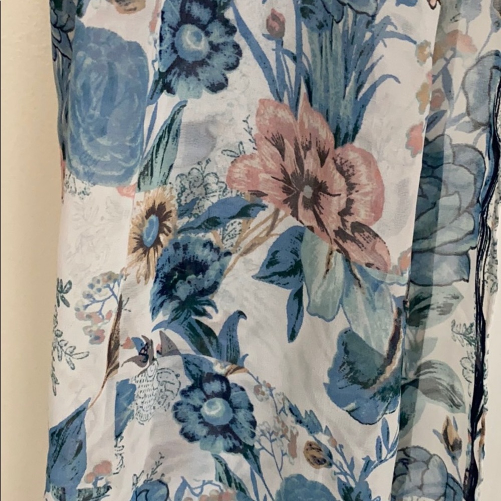 Scarf - Picture 2 of 2